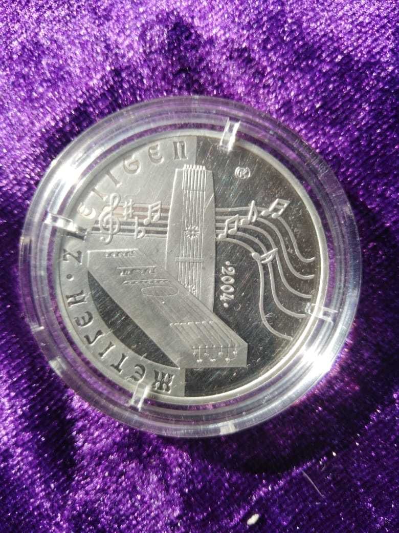 Продам серебренная монету "Жетиген"!