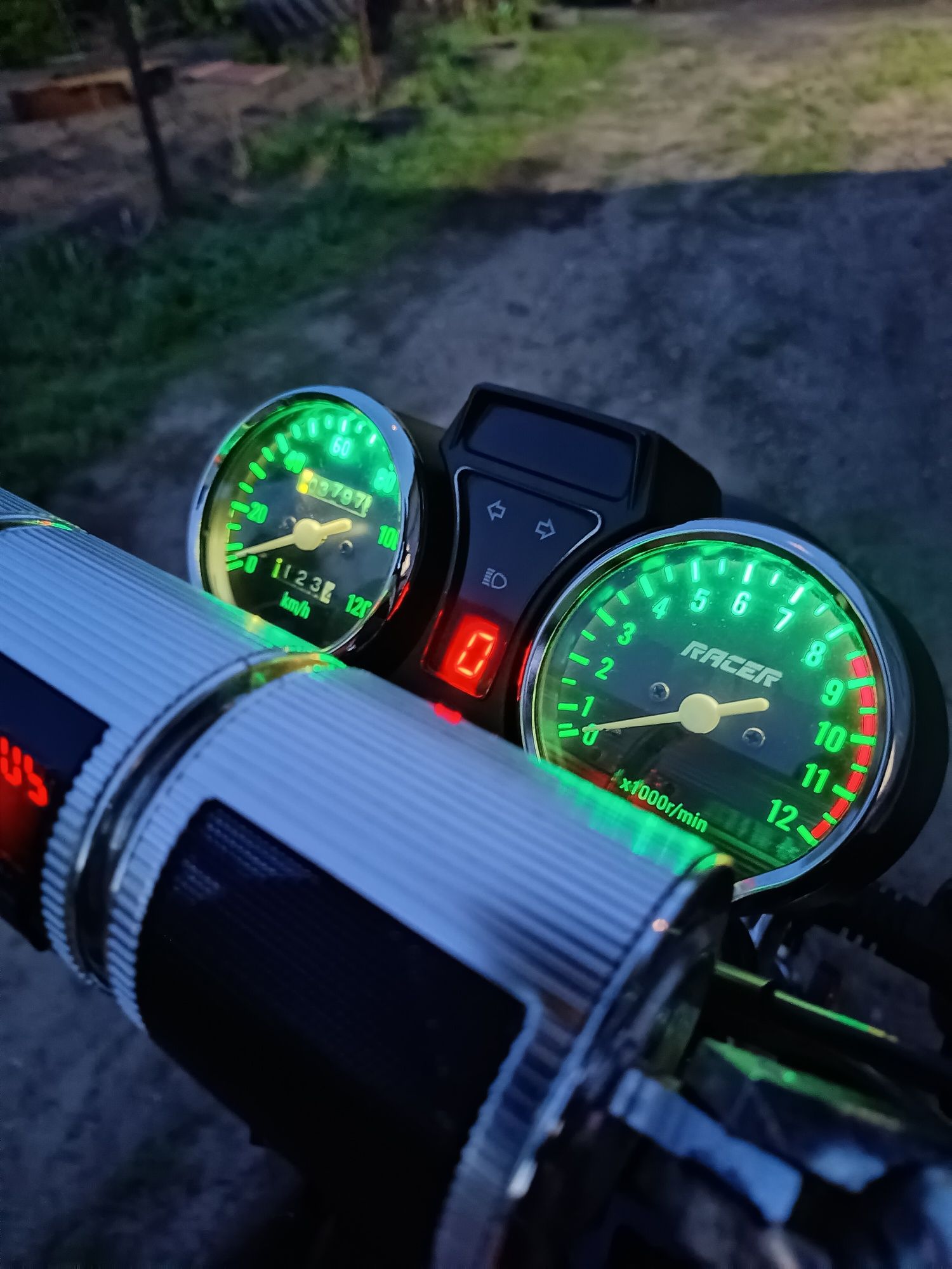 Продам мотоцикл Racer