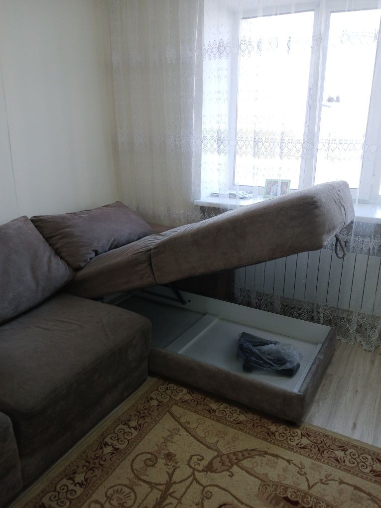 Продам диван раскладной угловой