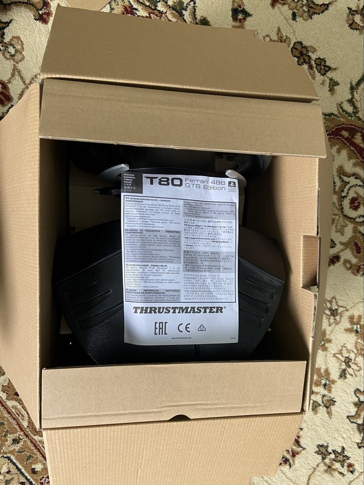 руль Thrustmaster T80 Ferrari 488 GTB Edition
