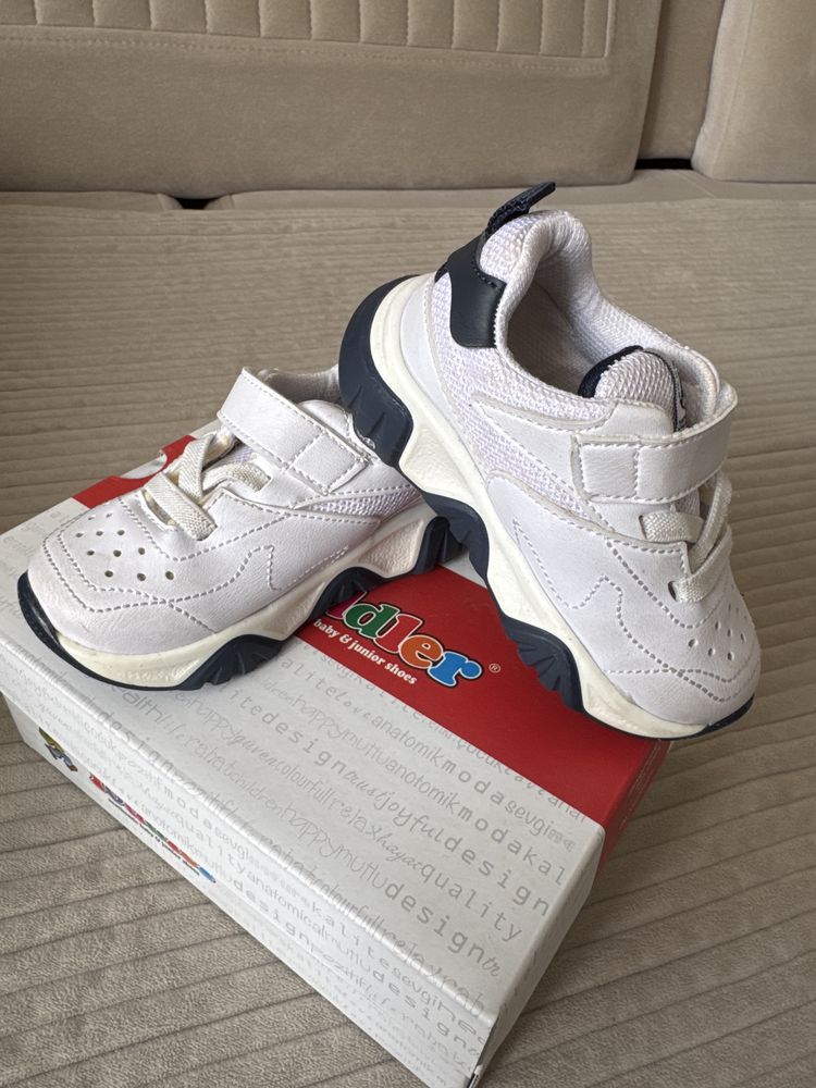 Детские кроссовки Pappix 20р
