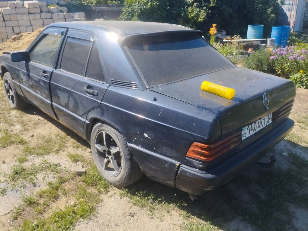 Фаркоп Мерседес 190Е