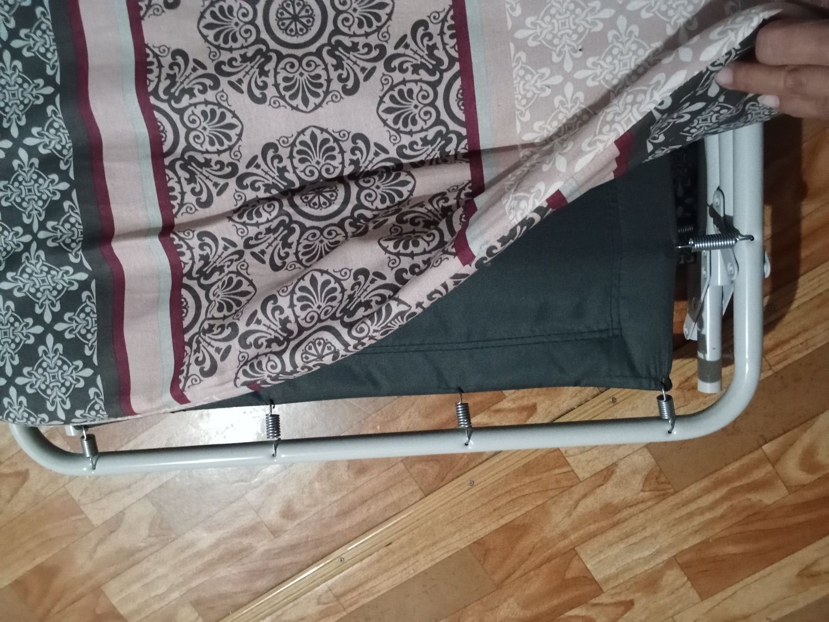 Продам раскладушку с матрасом