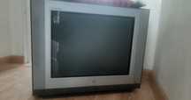 Продам телевизор LG