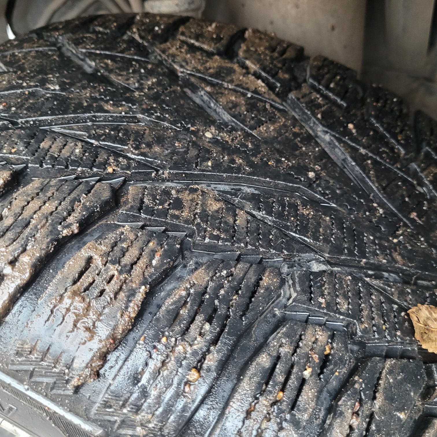 Nokian Hakkapeliitta r2 suv 275/40/20