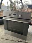 Продам встраеваемую электро духовку Electrolux