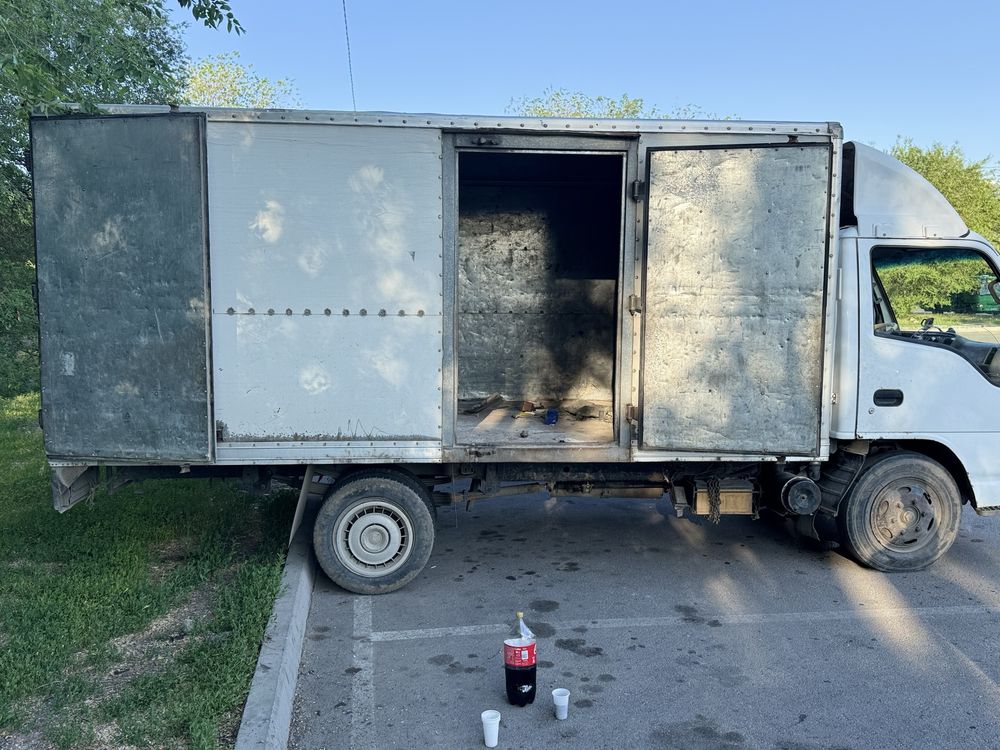 Вывоз мусора стройтельный хлам