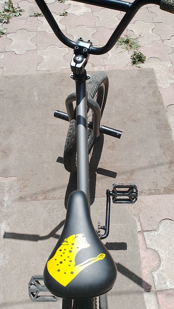Трудовой велосипед BMX