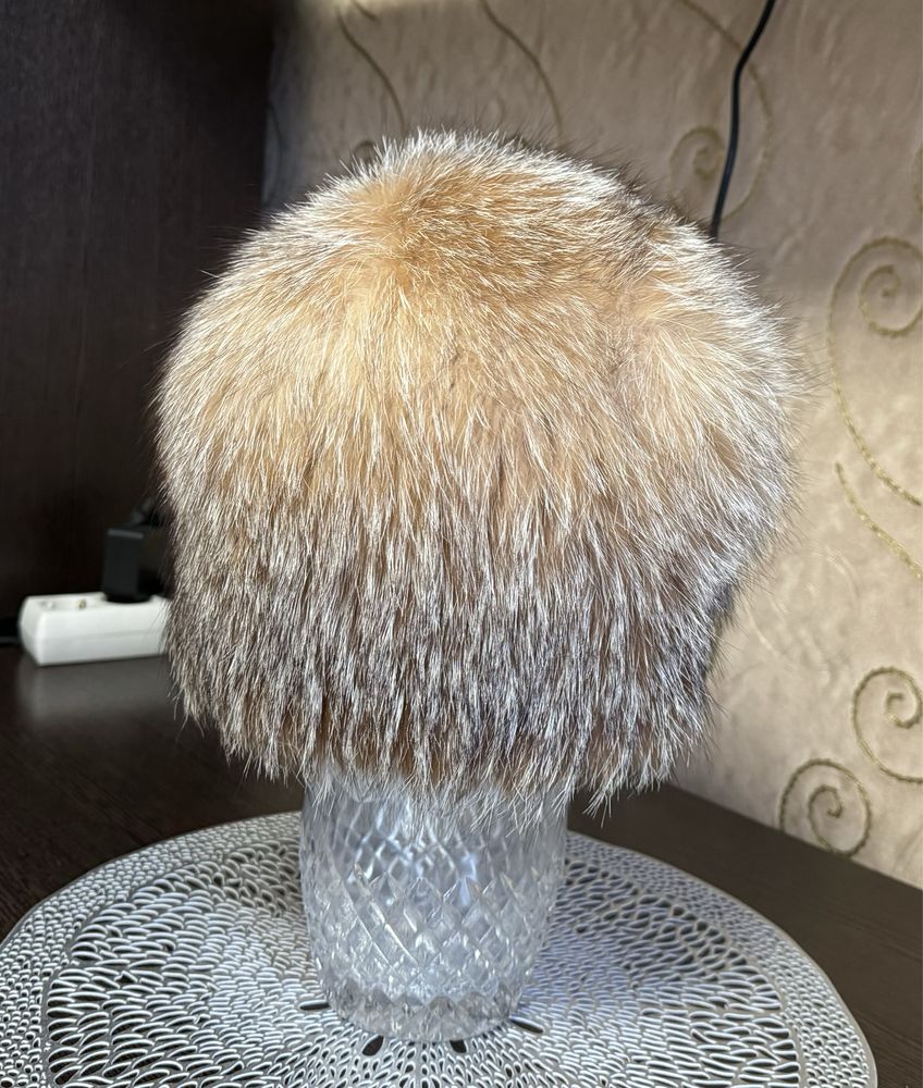Шапка женская из меха лисы