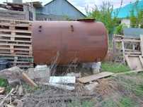 Продам бочку 3 куб с краном