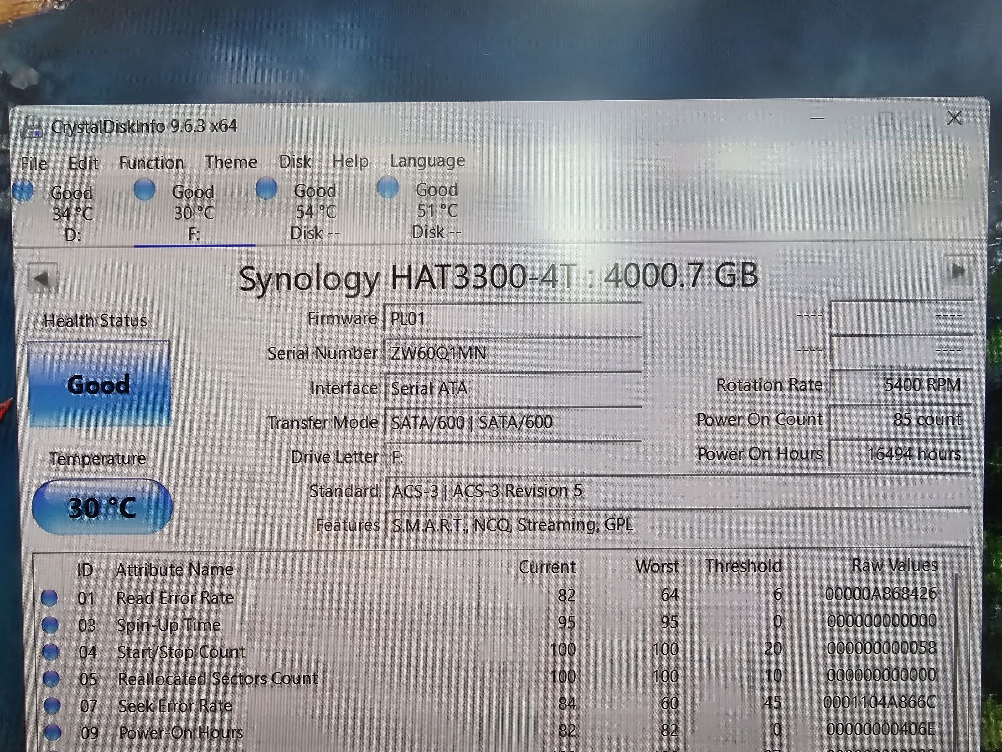 Сетевое хранилище Synology DS1522+ 5xHDD 4TB  32GB RAM 10Gbe module