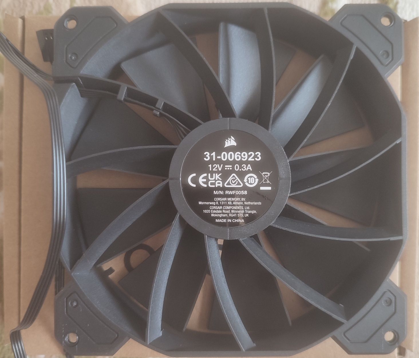3 шт Вентиляторы Corsair 140 мм 4 pin