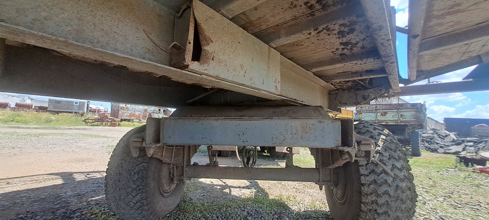 Продам телегу сеновозка ПТС 12