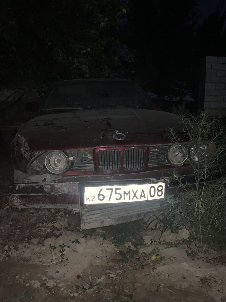 Бмв 520і 1992 года Куб 2.0