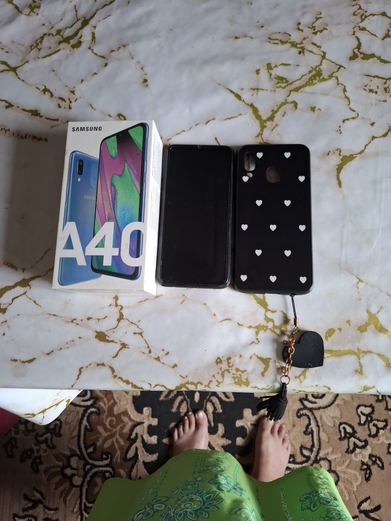Самсунг А 40.Андроид