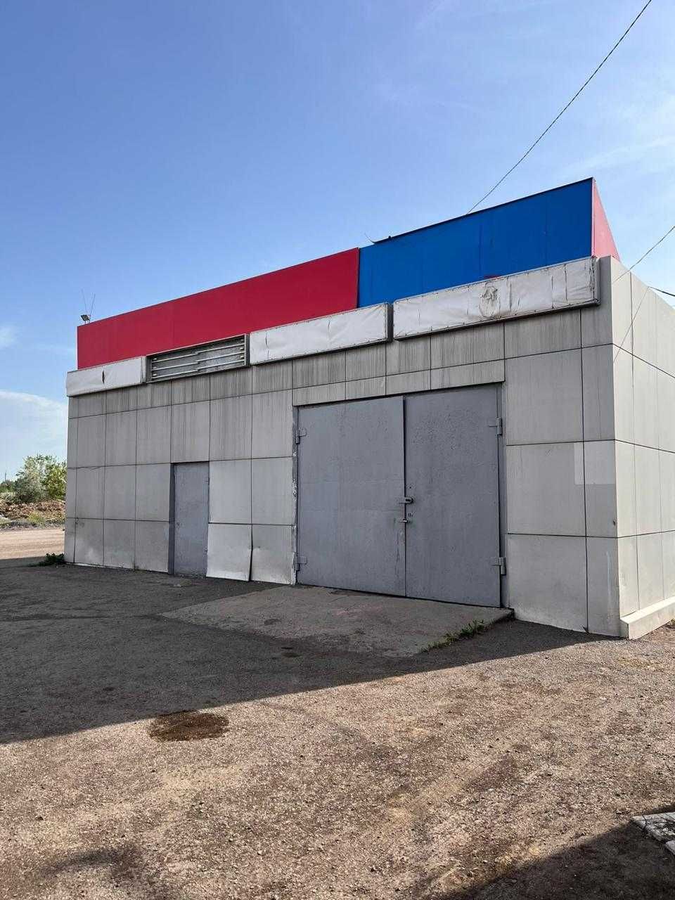 В АРЕНДУ: Помещение 50 м² на территории АЗС в Пришахтинске трасса
