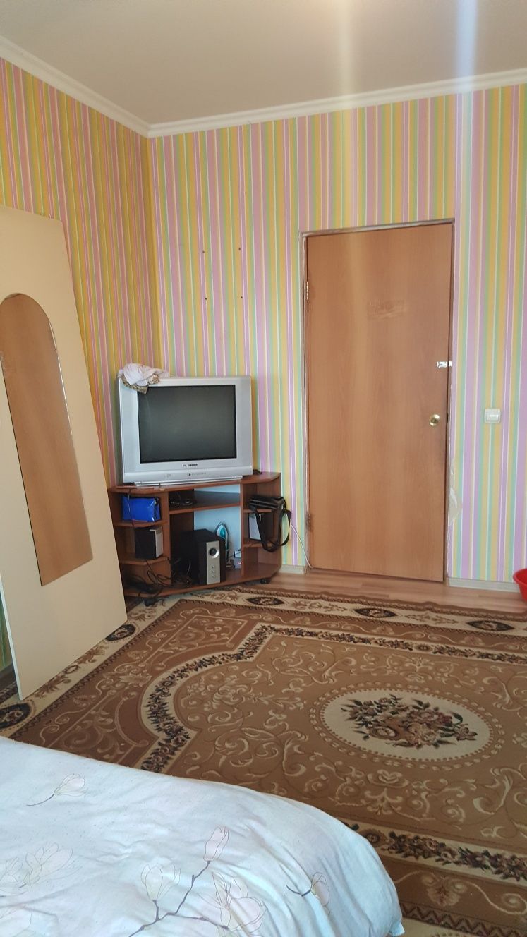 Сдается комн в подселение врайоне Туран ресторана из 3 х комн квартиры