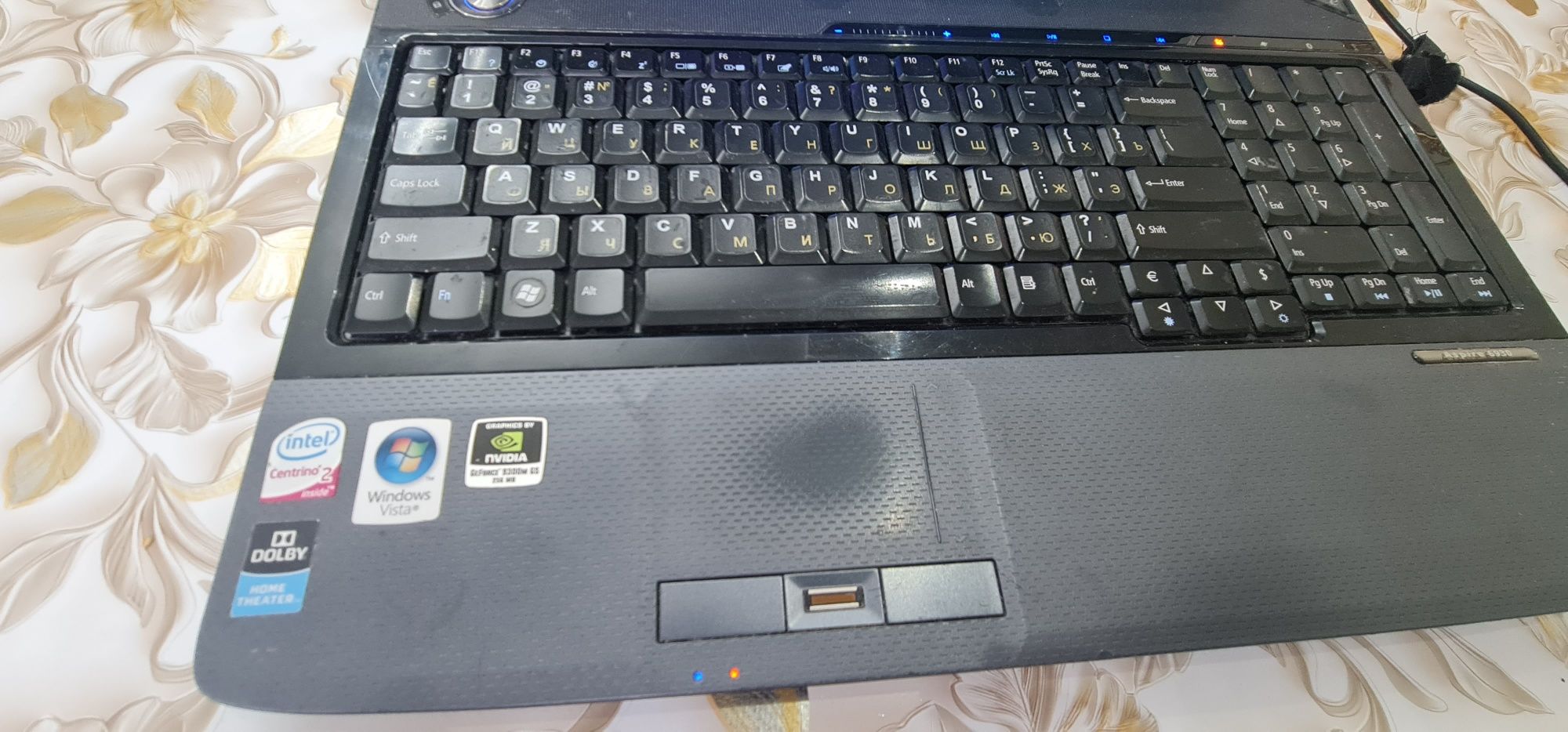Ноутбук  ACER  windows 7