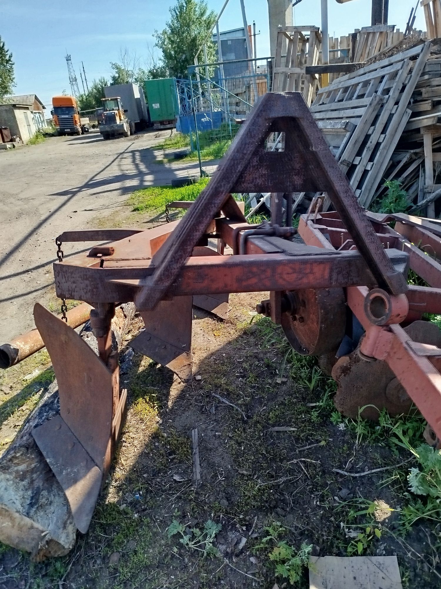 Плуг 5корп.3корпусной