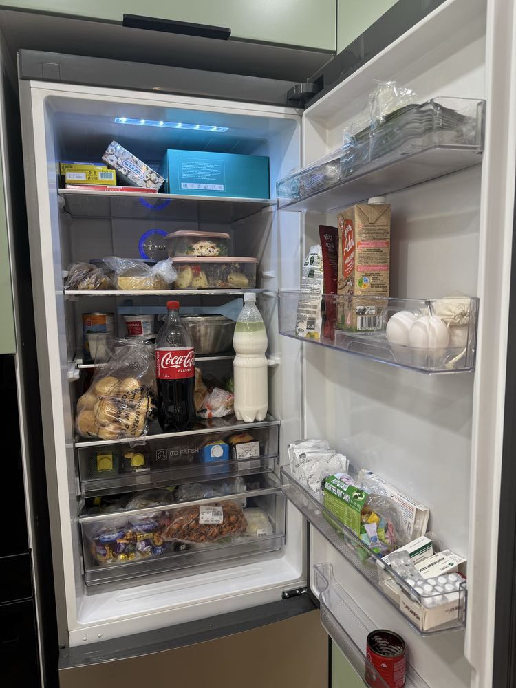 Продам холодильник Haier