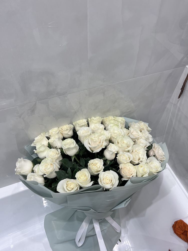 Продам букет из метровых роз