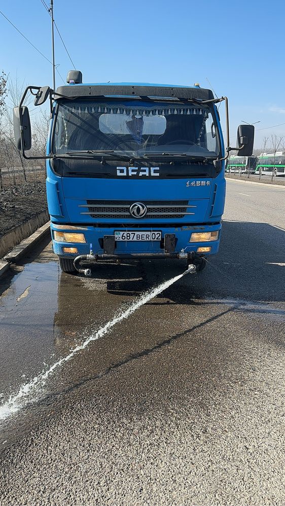 Водовоз поливалка