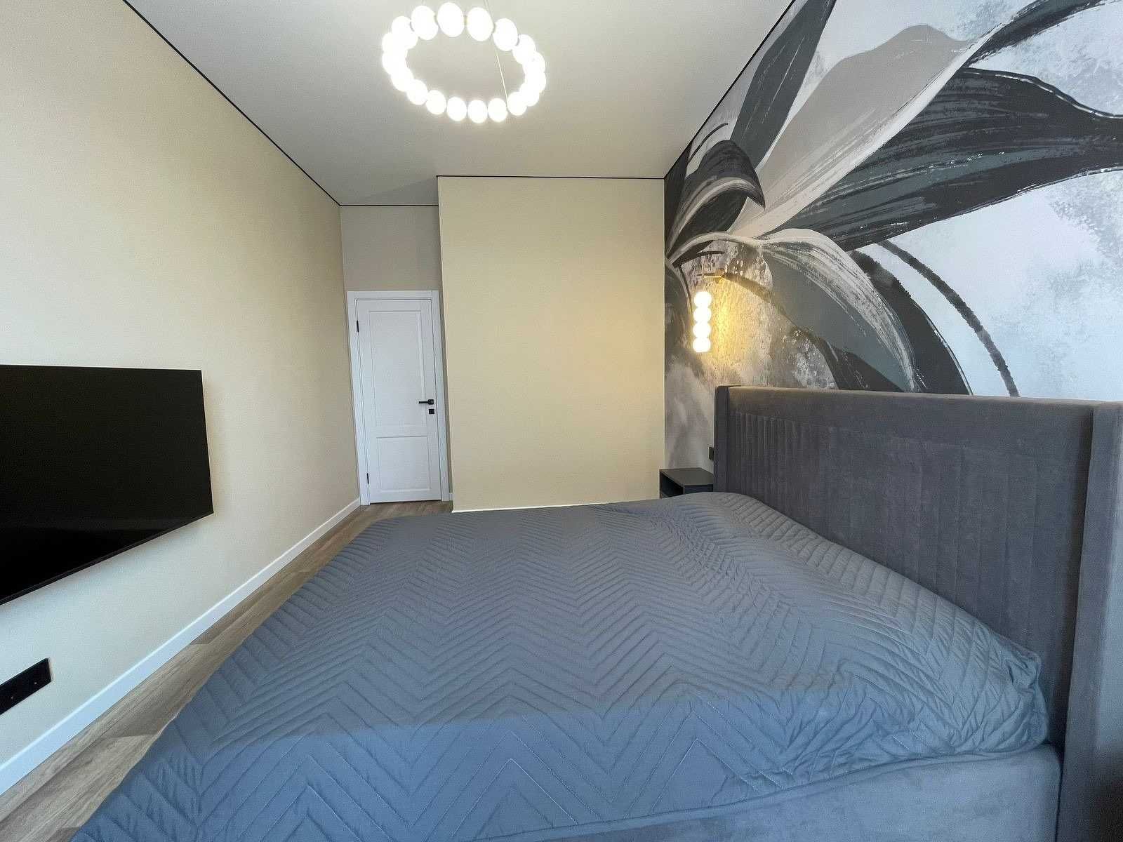 Продам 2 комнатную квартиру район 8 школы