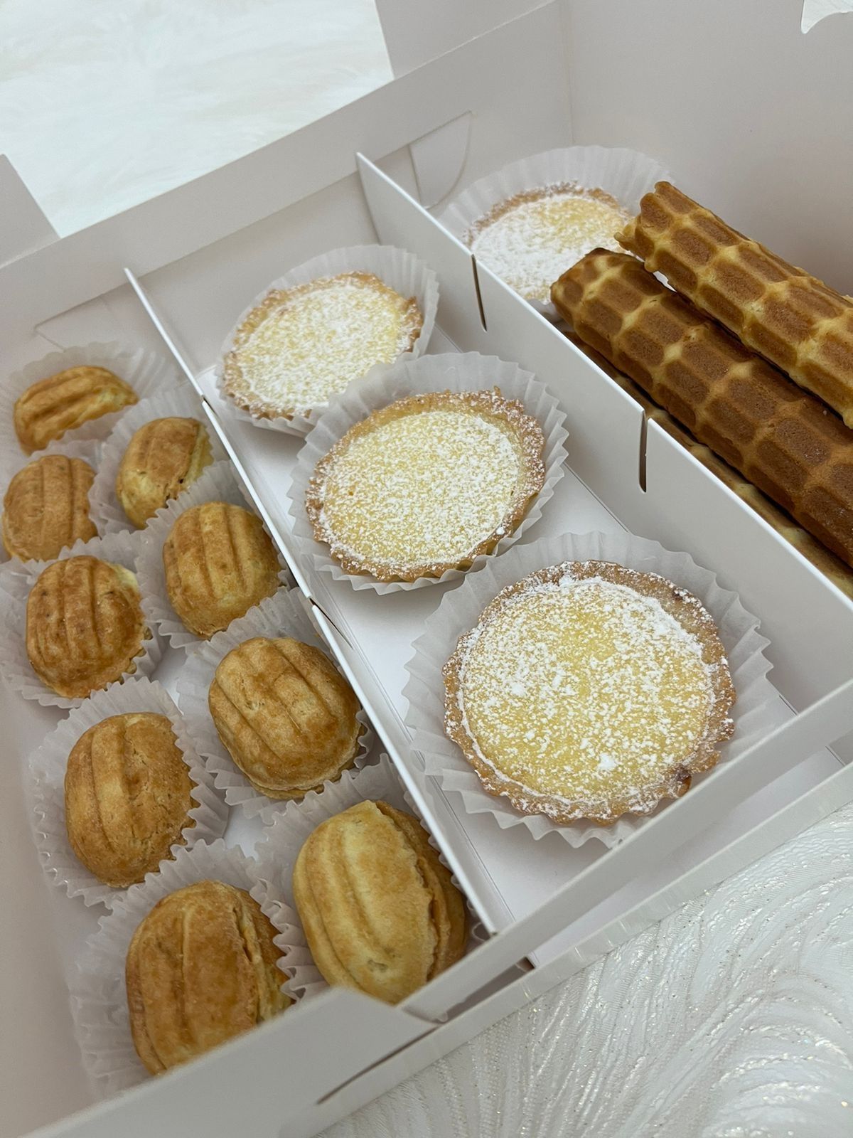 Орешки, вафли, жент