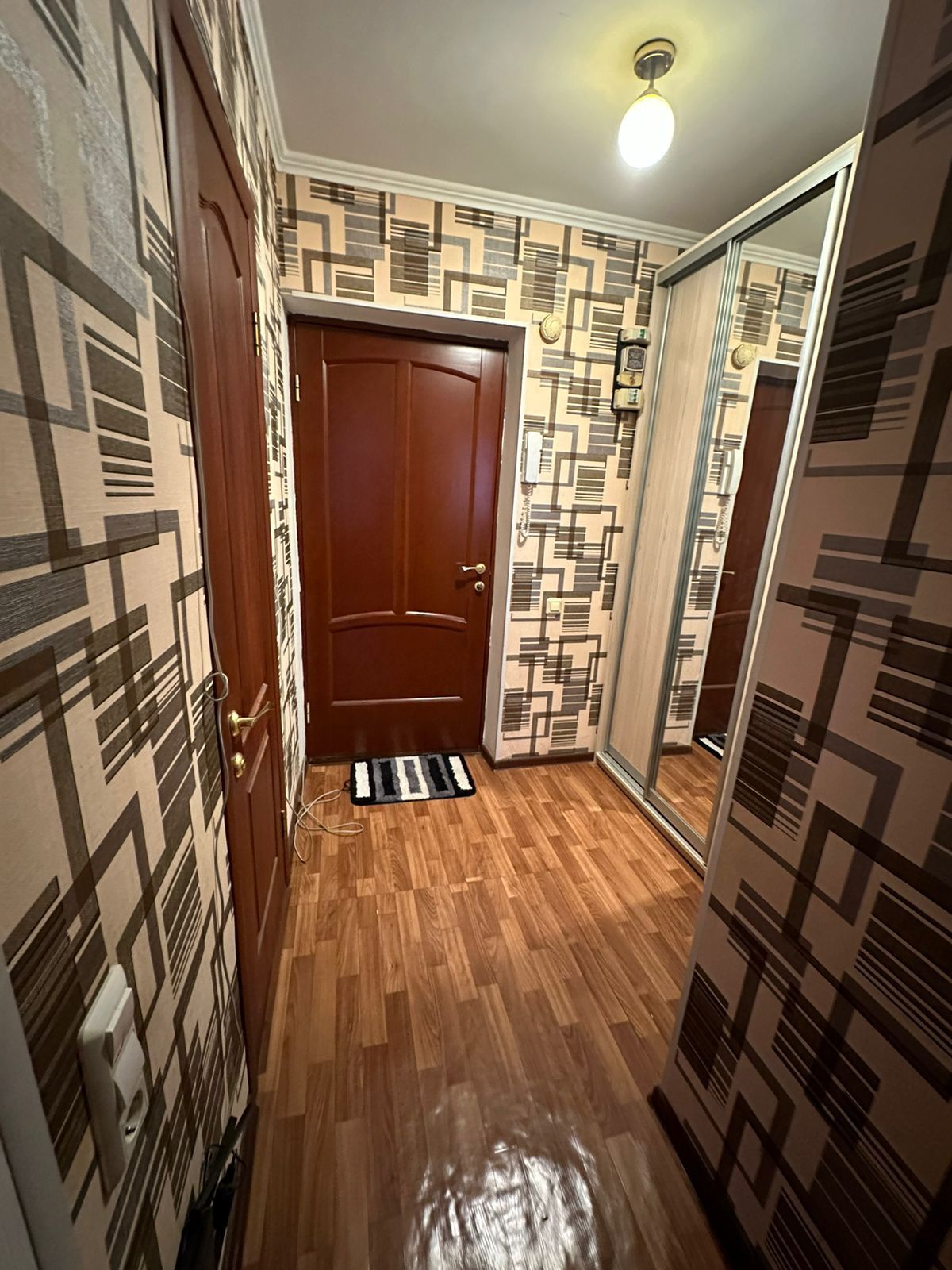 Срочно продам 1 комн.кв. 2005 г.п, 42,7 кв.м на Автопарке