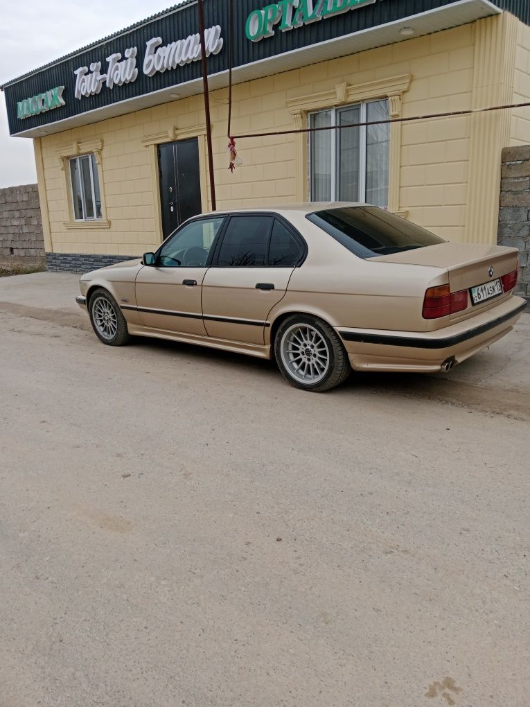 Вмв Е34 32стил диски размером 17