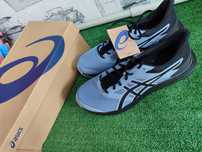 Мужские новые  кроссовки фирмы ASICS