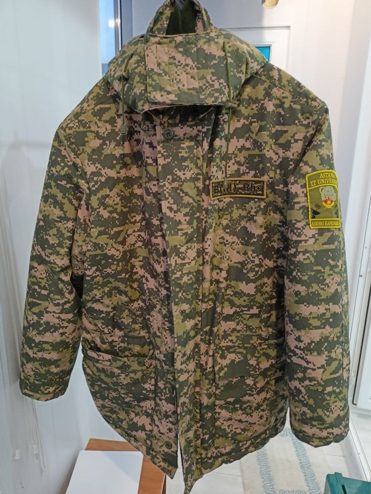 Бушлат и ушанка военная форма