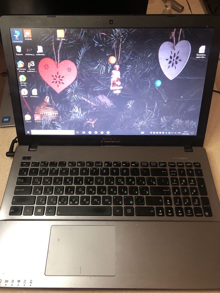 Продам ноутбук Asus.