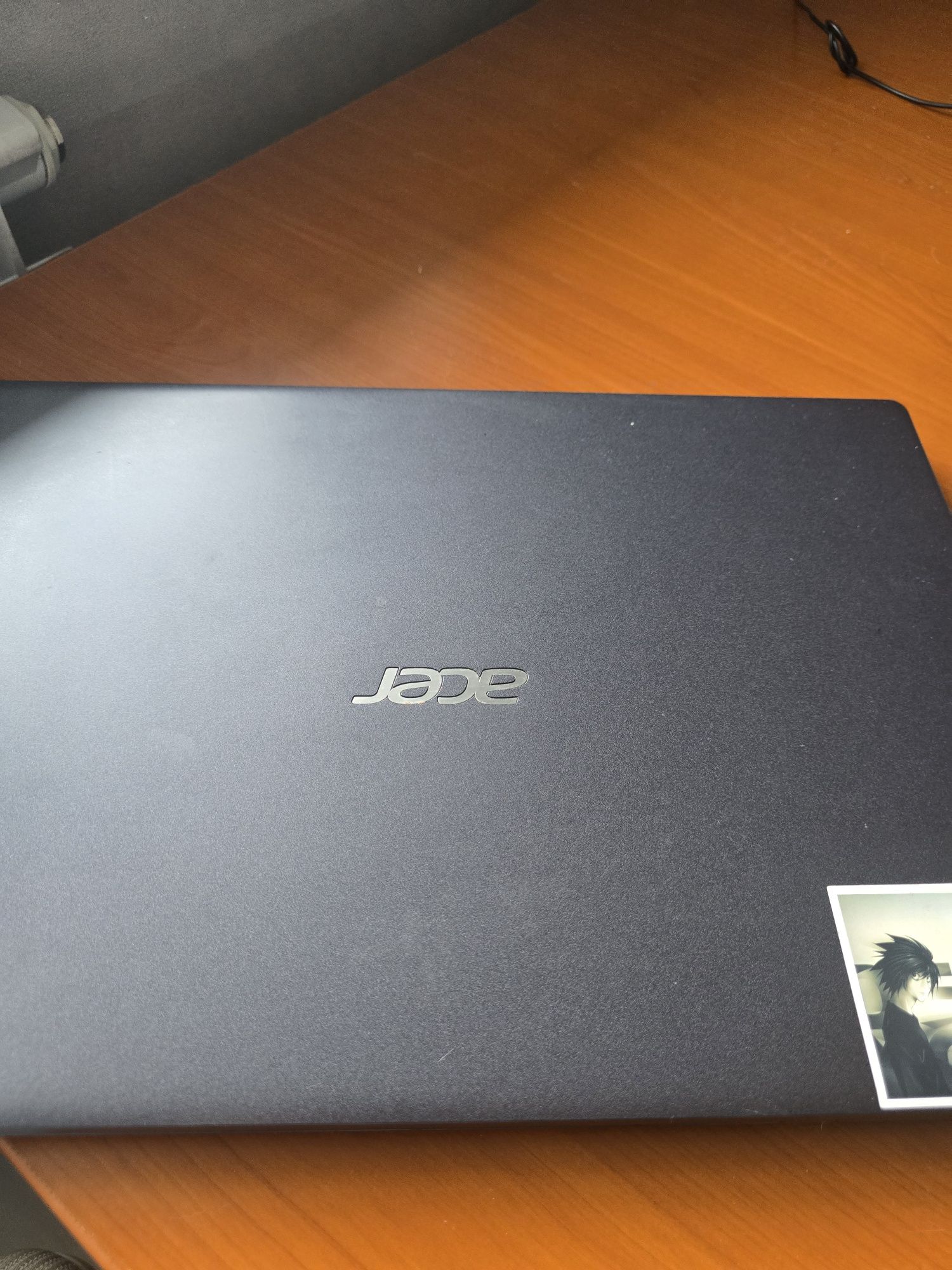 Продам ноутбук Acer в хорошем состоянии