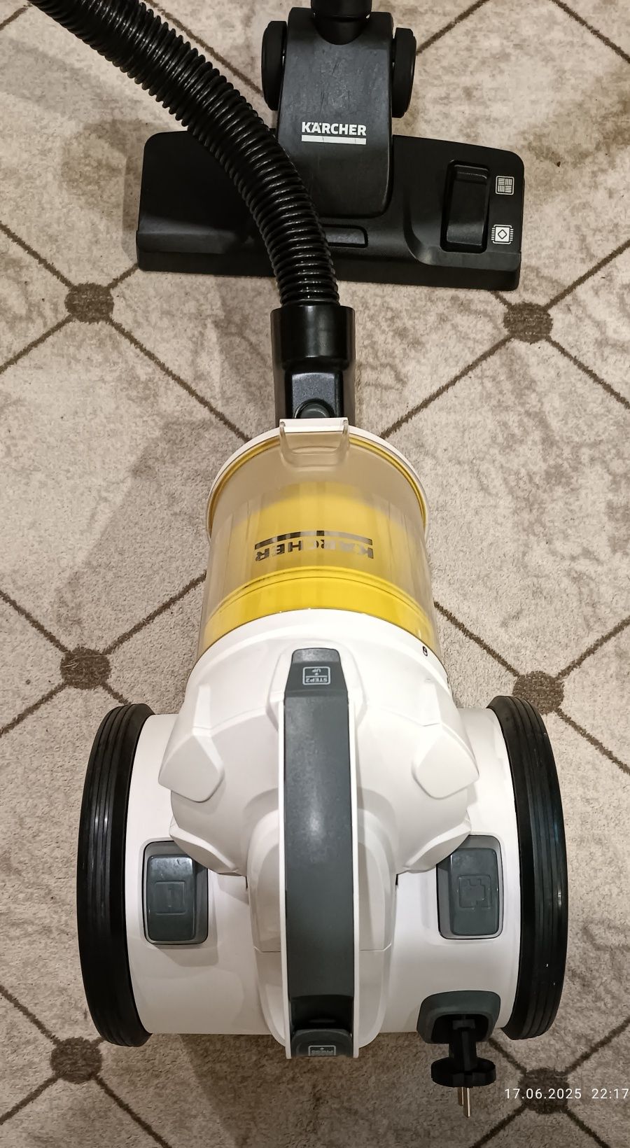 Пылесос KARCHER VC3 premium