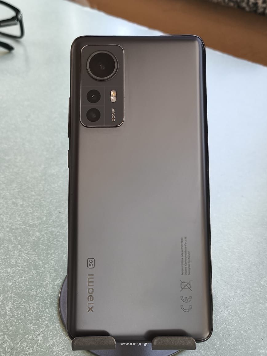 Xiaomi 12 16/256гб в комплекте только зарядка телефон мои 100%.