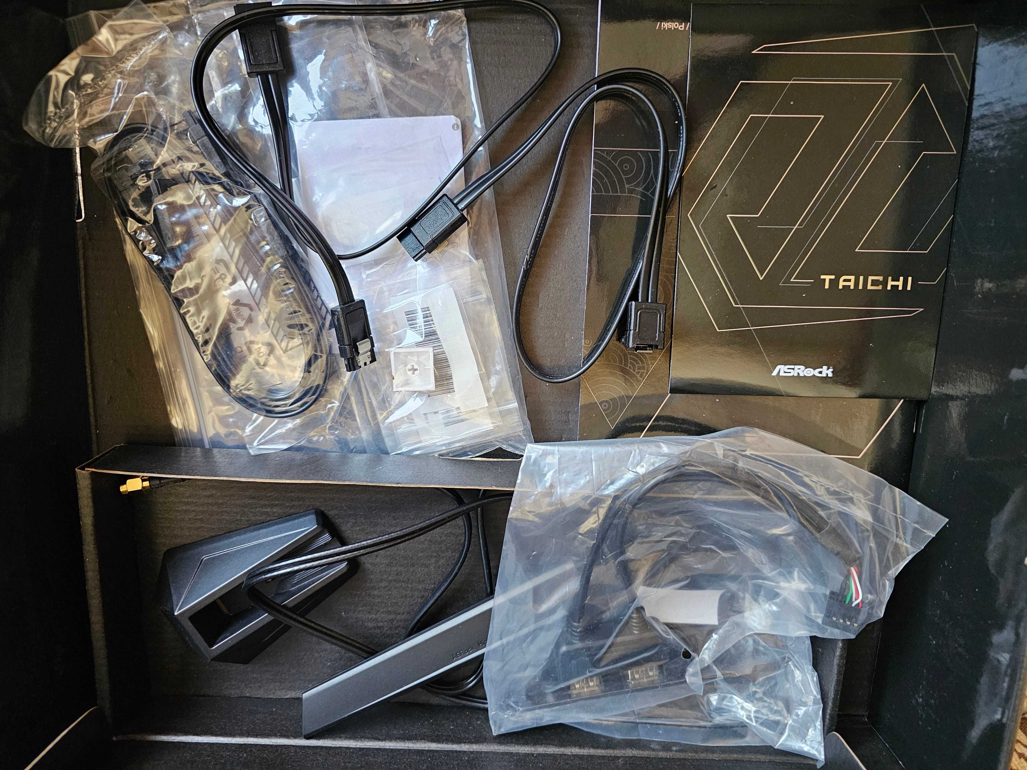 материнская плата ASRock B650E Taichi Lite E-ATX, AM5 б/у на гарантии