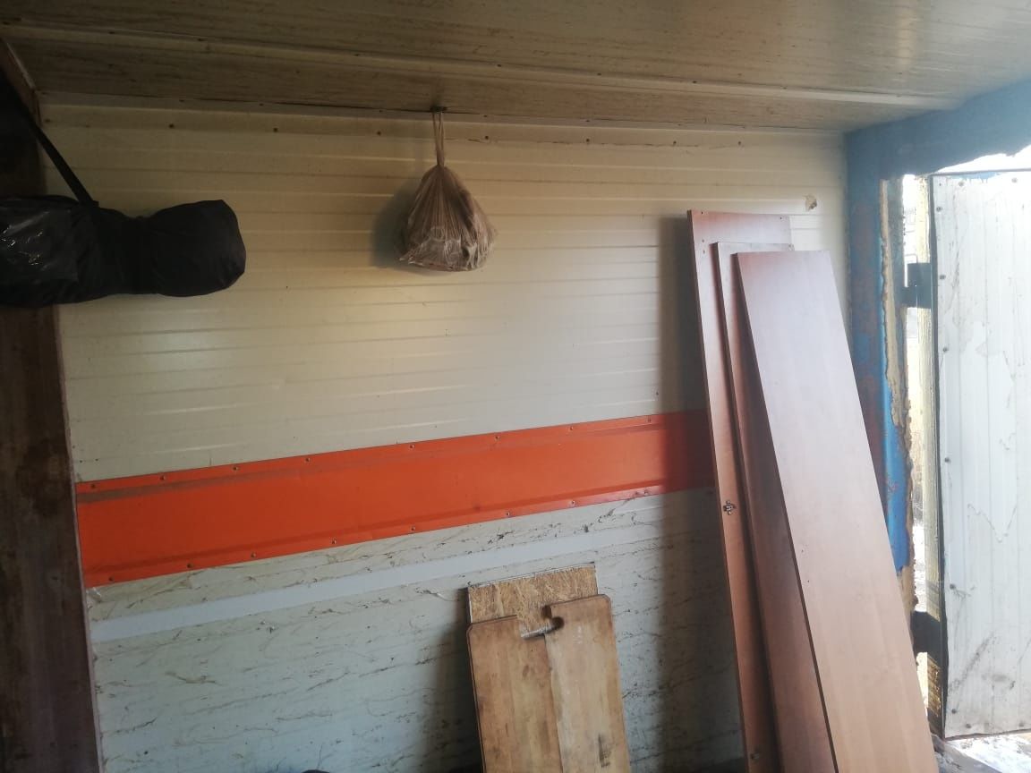 Продам гараж из сэндвич панели