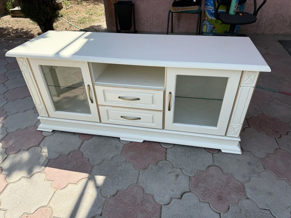 Комод для гостиной