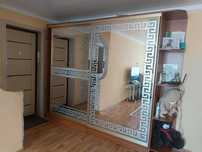 Продам шкаф-купе для прихожей.