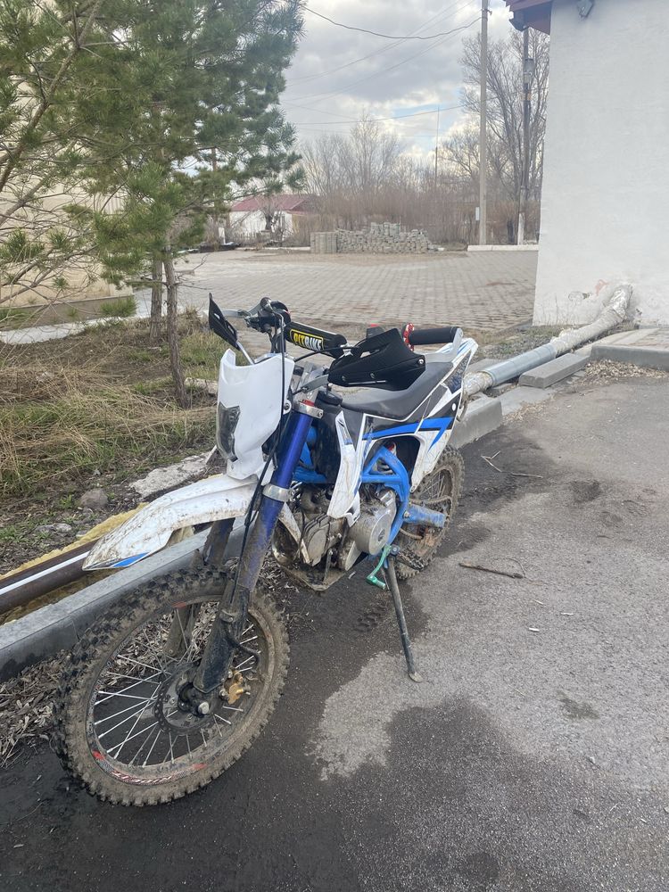 Питбайк 125 кубов