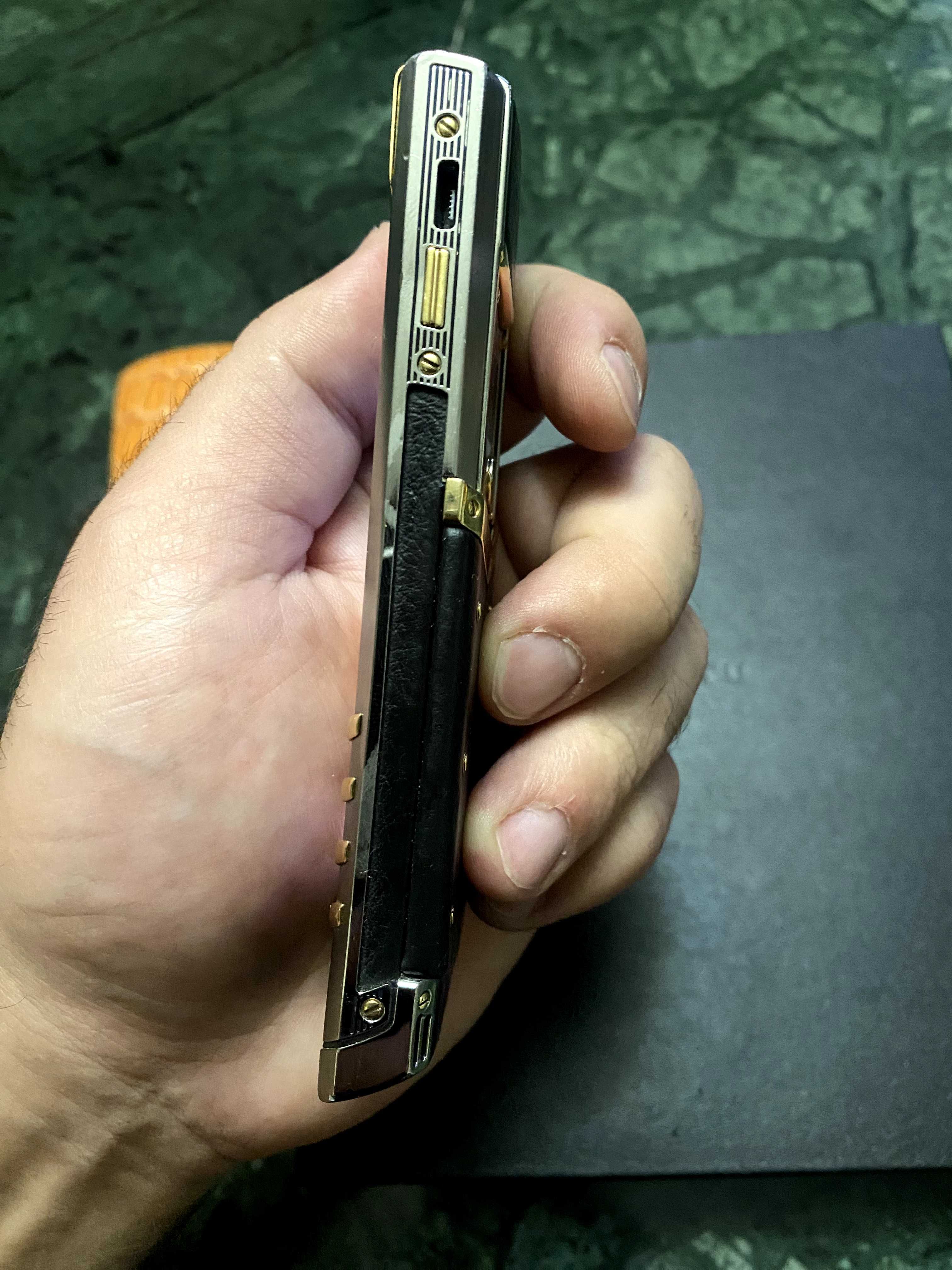 Оригинальный VERTU Signature S Design GOLD Mix Metall 750 Золото