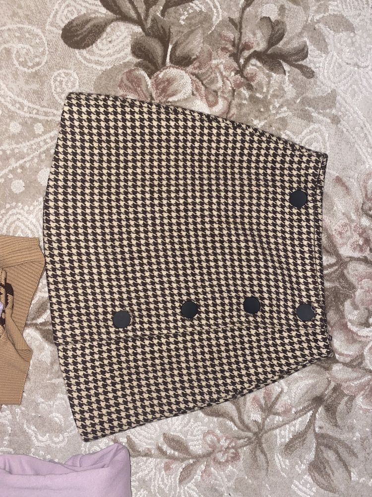 Продам двойку (юбка и костюм)