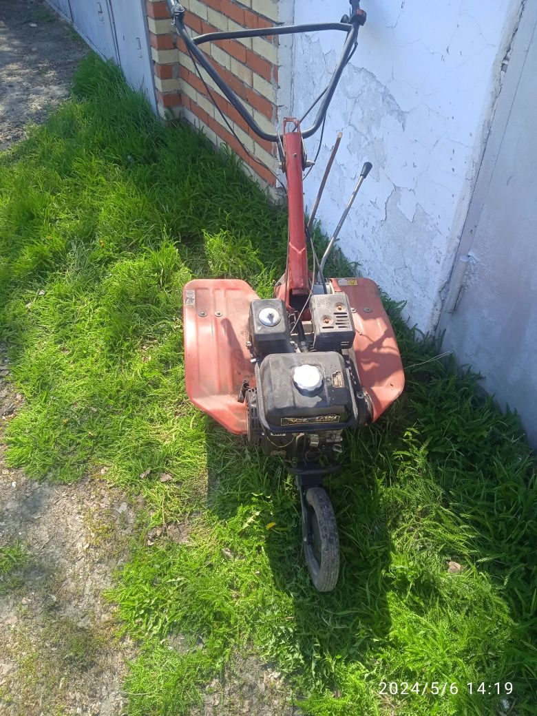 Продам мото плуг