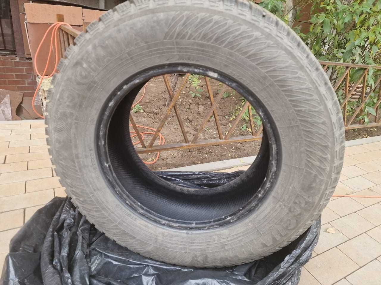 Зимняя резина Yokohama iceGUARD 265/65 R17 116T с шипами