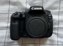 Продам фотоаппарат Canon EOS 90D