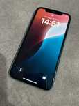 iPhone 11 64 gb.