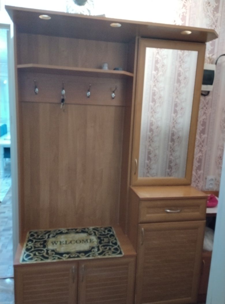 Продам прихожку в хорошем состоянии