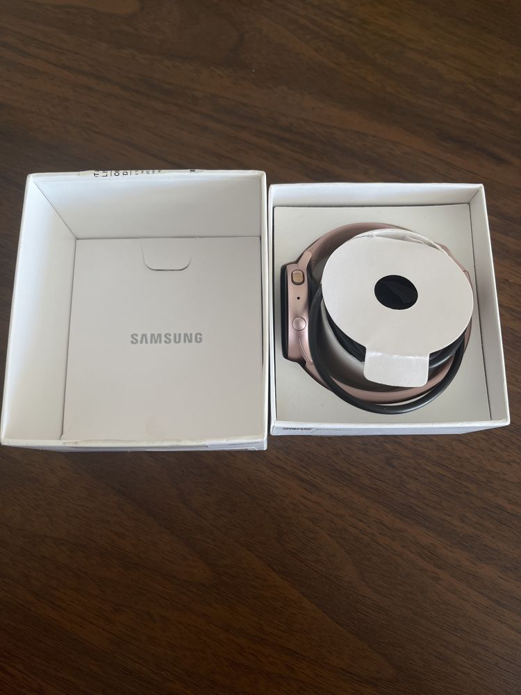Смарт часы SAMSUNG Galaxy Watch Active2 Aluminium 40mm Gold