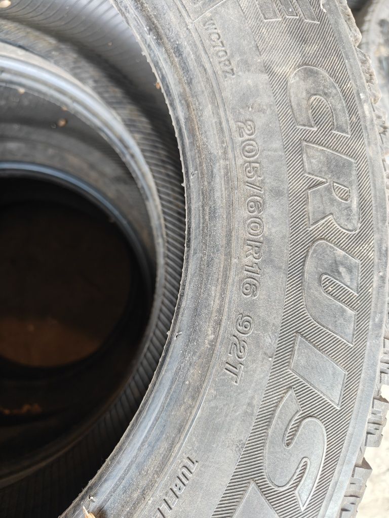 R16 205/60 Комплект резины